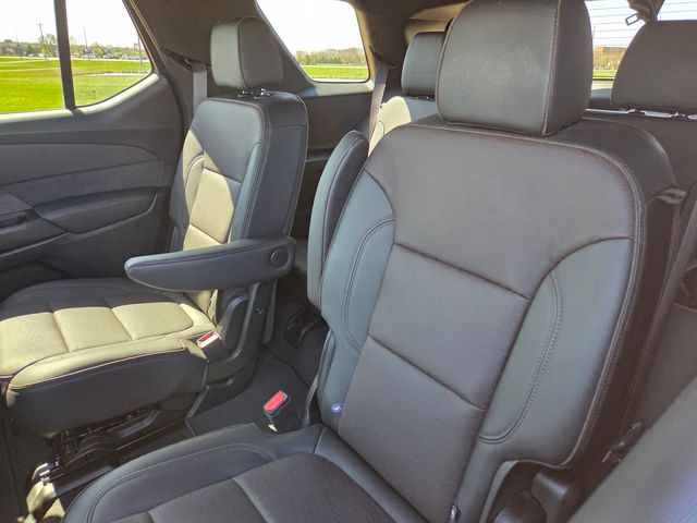 2023 Chevrolet Traverse AWD High Country