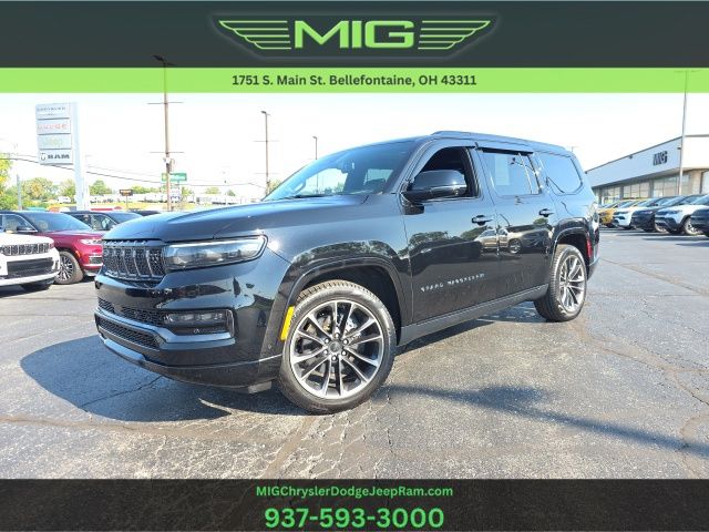 Diamond Black Crystal Pearlcoat 2025 Jeep Grand Wagoneer SUV / Crossover Four-Wheel Drive 8-Speed Automatic
