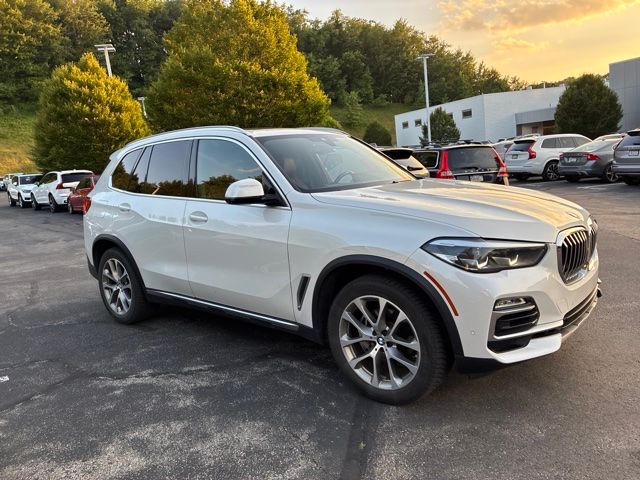 Used 2020 White BMW xDrive40i image 6