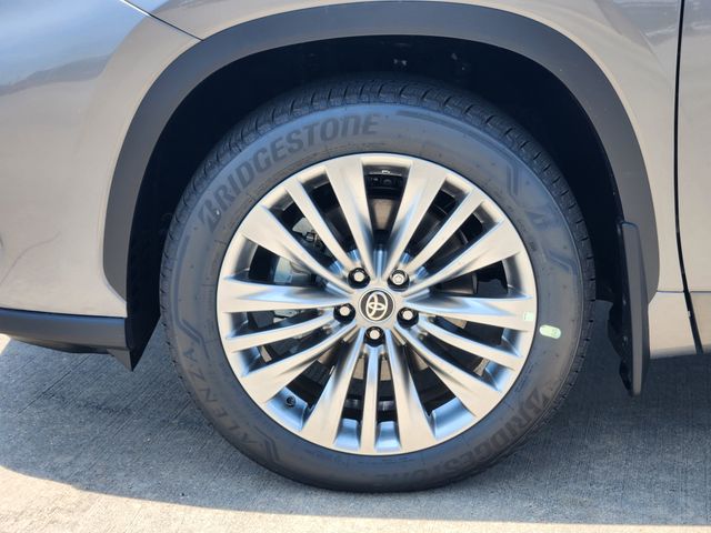 2026 Toyota Highlander Hybrid Platinum - 6