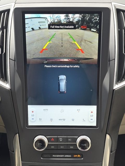 2022 Ford Edge Titanium:168337A