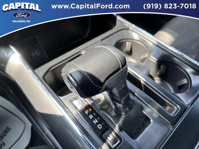 Used 2023 Black Ford XLT image 30