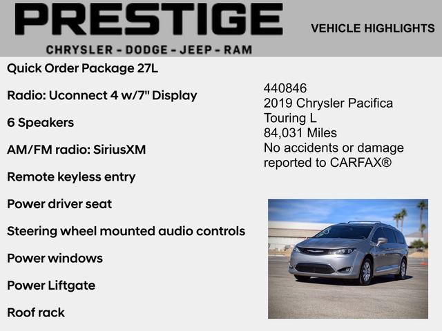 2019 Chrysler Pacifica Touring L 2