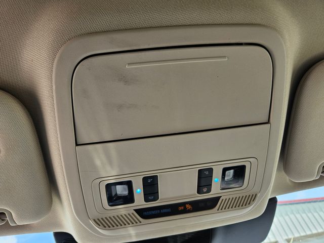 2023 Ford Explorer Limited photo