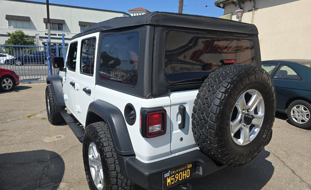 2018 Jeep Wrangler Unlimited Sport S 5