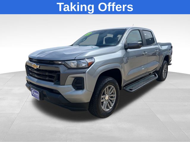 Sterling Gray Metallic 2023 Chevrolet Colorado Pickup Truck Four-Wheel Drive 8-Speed Automatic