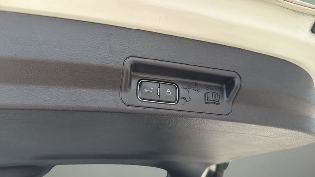 Used 2022 White Ford ST-Line image 35