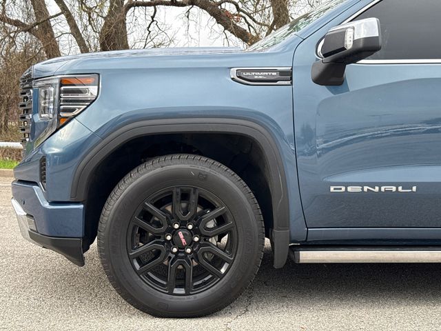 Used 2024 Blue GMC Denali Ultimate image 5