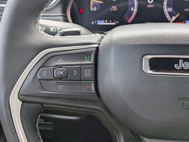 2026 Jeep Grand Cherokee L Altitude 4x4
