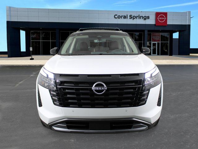 2026 Nissan Pathfinder Platinum - Photo 8