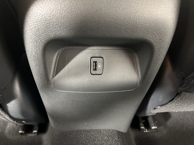 2025 Atlantic Gray Metallic/Super Black Nissan Sentra SR FWD Sedan