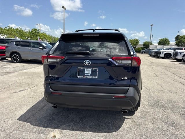 2024 Toyota RAV4 XLE Premium - Photo 4
