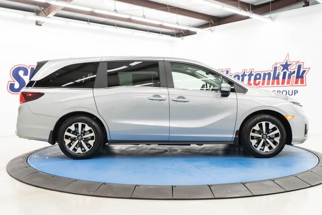 New 2026 Honda Odyssey Van