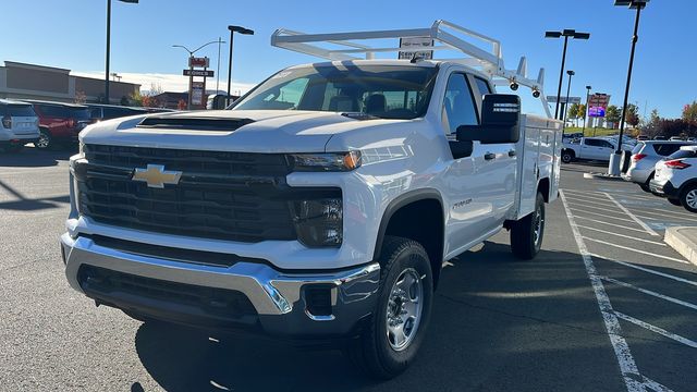 2025 Chevrolet Silverado 2500HD Work Truck 3