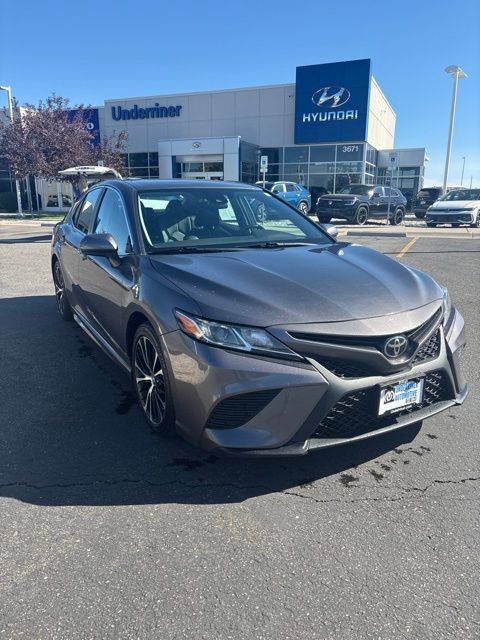 Predawn Gray Mica 2019 Toyota Camry Sedan Front-Wheel Drive 8-Speed Automatic