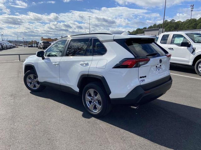 2023 Toyota RAV4 XLE 6