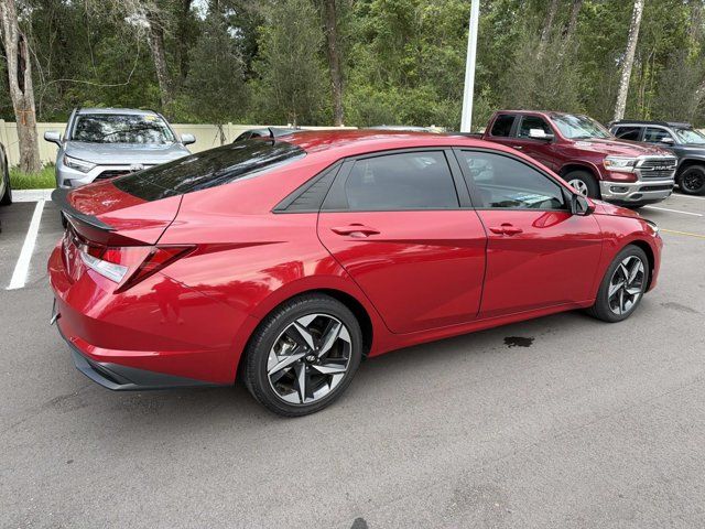 Used 2023 Hyundai Elantra Sedan