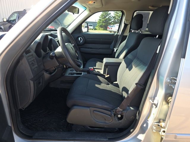 2011 Bright Silver Metallic Dodge Nitro Heat 4X4 SUV