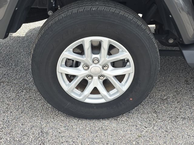 2023 Jeep Gladiator Sport:167759B