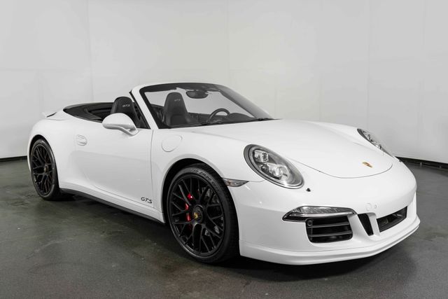 2016 Porsche 911 Carrera GTS Cabriolet RWD