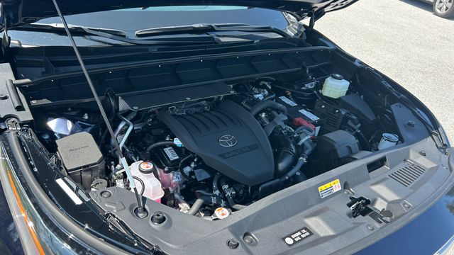 New 2026 Toyota Highlander SUV