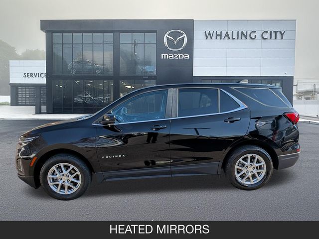 View vehicle photo 3