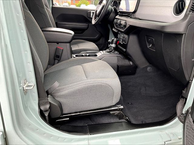 Used 2024 Jeep Wrangler SUV