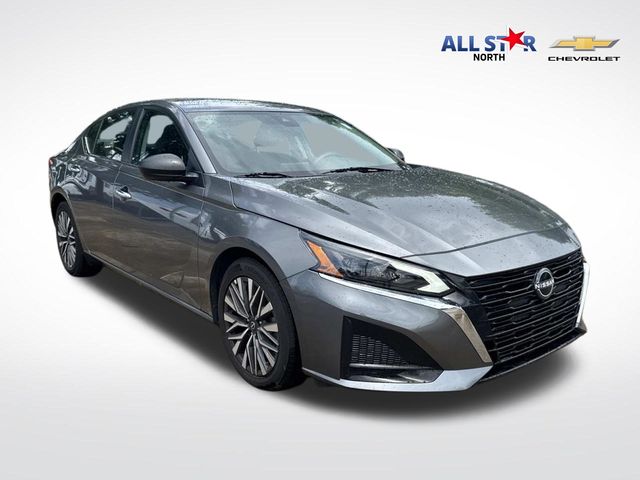 Gray (Gun Metallic) 2025 Nissan Altima Sedan Front-Wheel Drive Continuously Variable Transmission