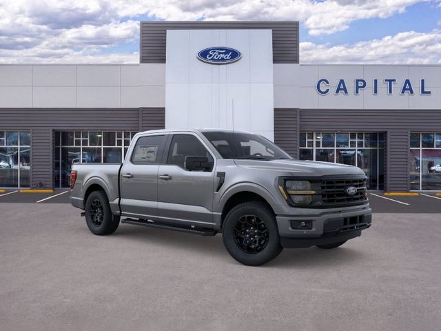 New 2026 Gray Ford XLT image 7