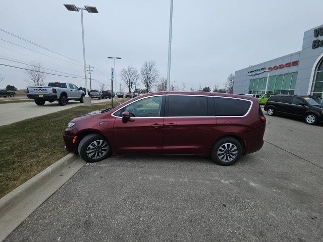 2022 Chrysler Pacifica Hybrid Touring L - Velvet Red Pearlcoat exterior view 2