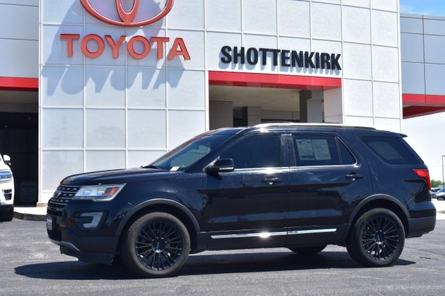 2016 Ford Explorer XLT 4WD's photo