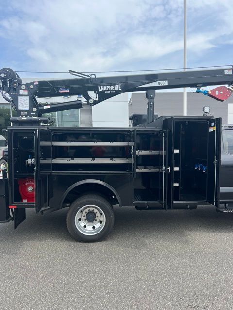 New 2026 Black Ford XLT image 21
