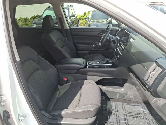 Used 2024 Nissan Pathfinder SUV