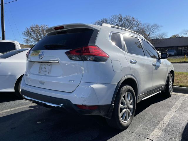 2017 Nissan Rogue SV 11