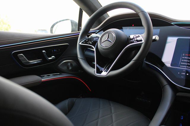 Used 2023 Black Mercedes-Benz 580 image 23