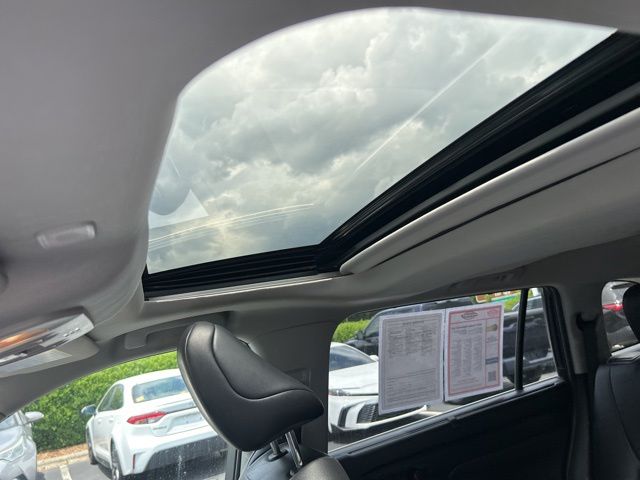 2023 Toyota Highlander XLE - Photo 32