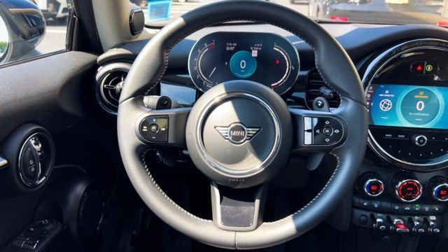 2023 MINI Cooper S Signature 21