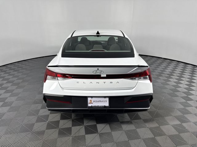 New 2025 Hyundai Elantra For Sale in Indianapolis, IN