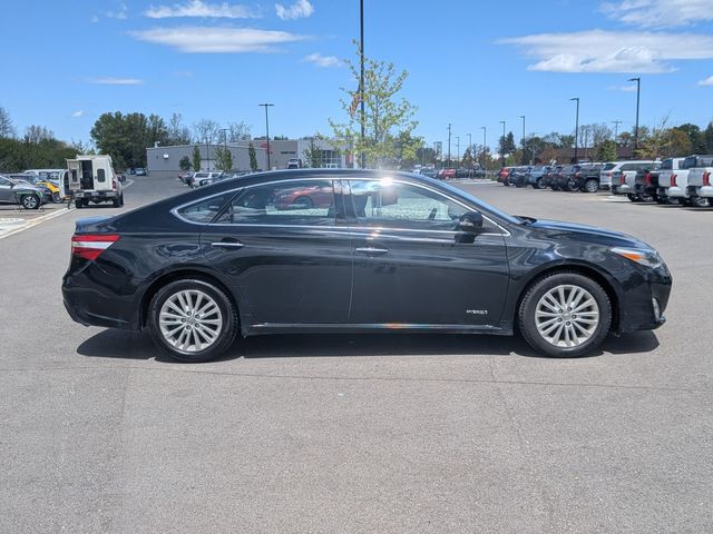 2015 Toyota Avalon Hybrid - Image 6