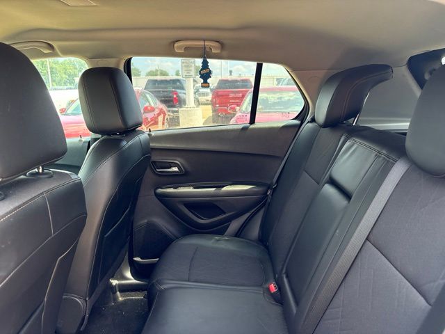 Used 2022 Chevrolet Trax SUV