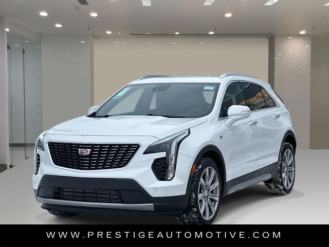2022 Cadillac XT4 Premium Luxury AWD