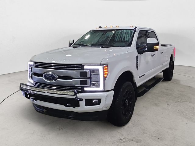White Platinum Clearcoat Metallic 2019 Ford F-350 Super Duty Pickup Truck Four-Wheel Drive 6-Speed Automatic