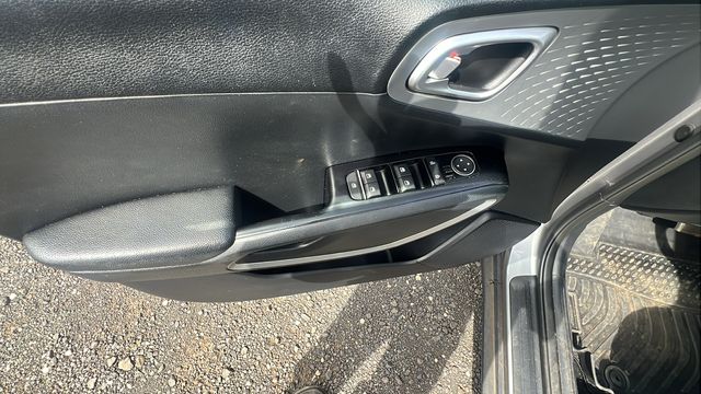 Certified Used 2022 Gray Kia LX image 19