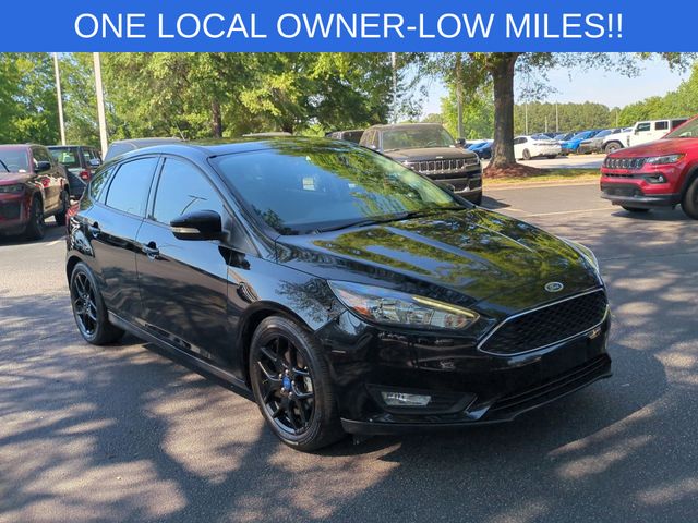 Used 2016 Black Ford SE image 7
