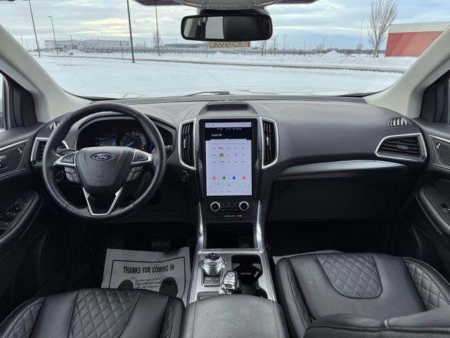 2023 Ford Edge Titanium