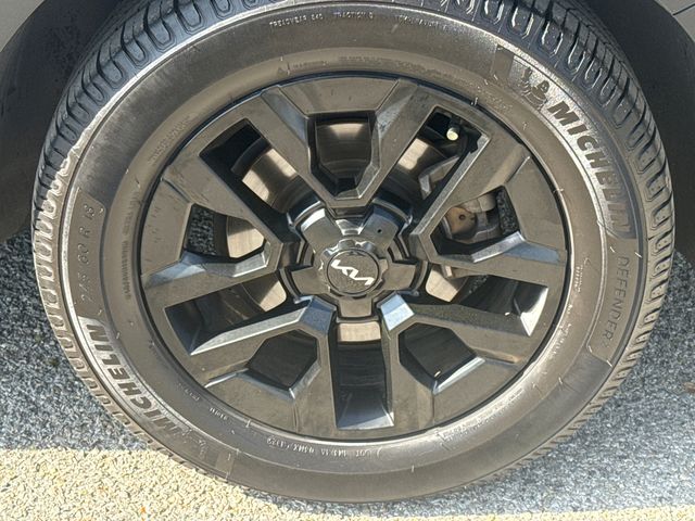 Used 2023 Gray Kia SX X-Pro image 9