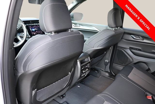 New Car 2025 Jeep Grand Cherokee  Laredo X For Sale Under $35,000 In Austin, Texas