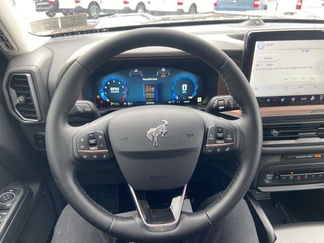 2025 Ford Bronco Sport Outer Banks - 10