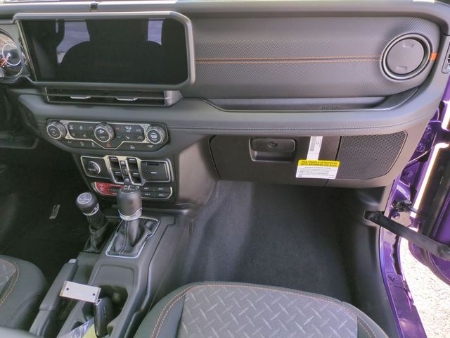 new 2026 Jeep Gladiator car, priced at $48,640