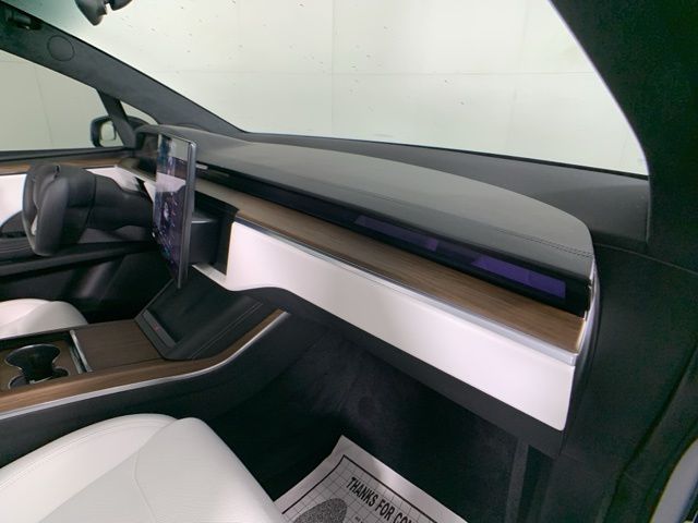 2023 Tesla Model X Standard Range 30